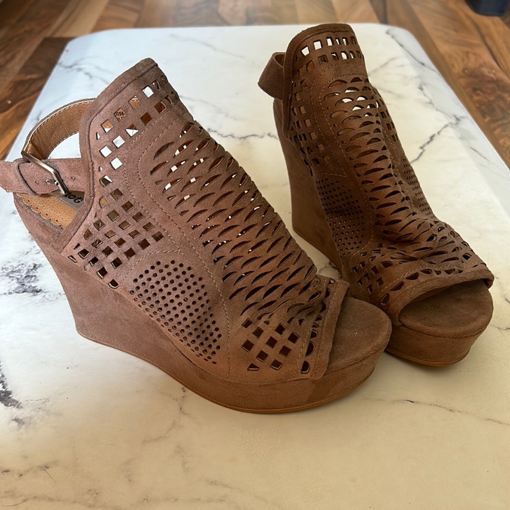 Not Rated Wedge Heel